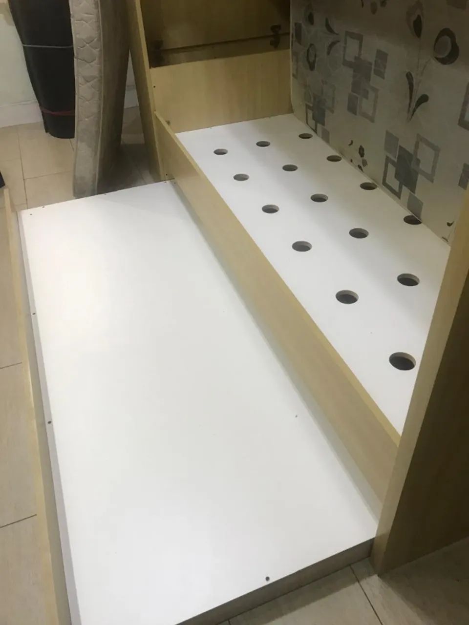 Treliche em MDF - Super Reforçada - Excelente Estado  - Foto 5