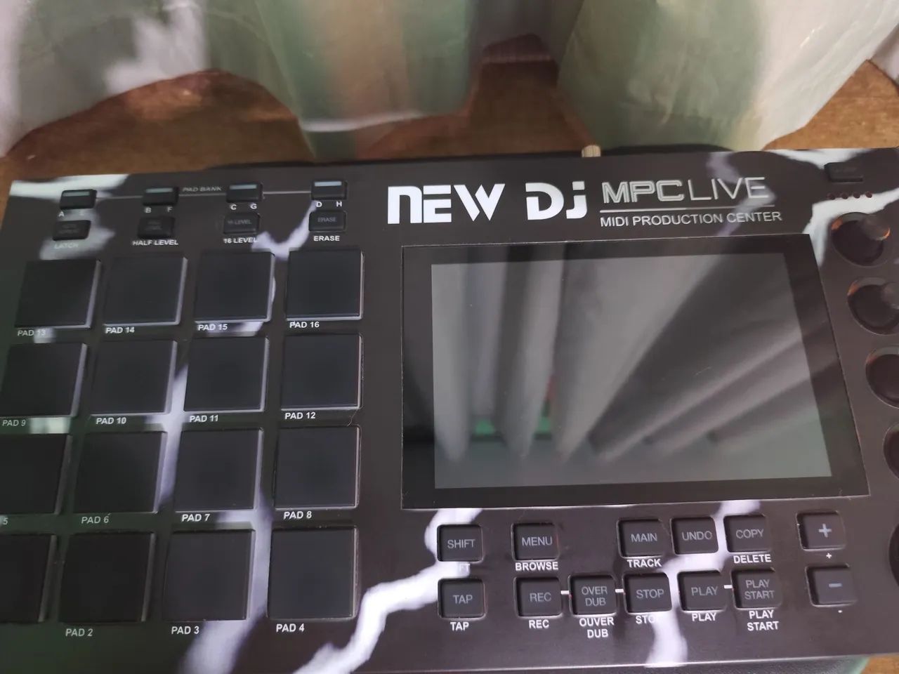 Akai MPC Live