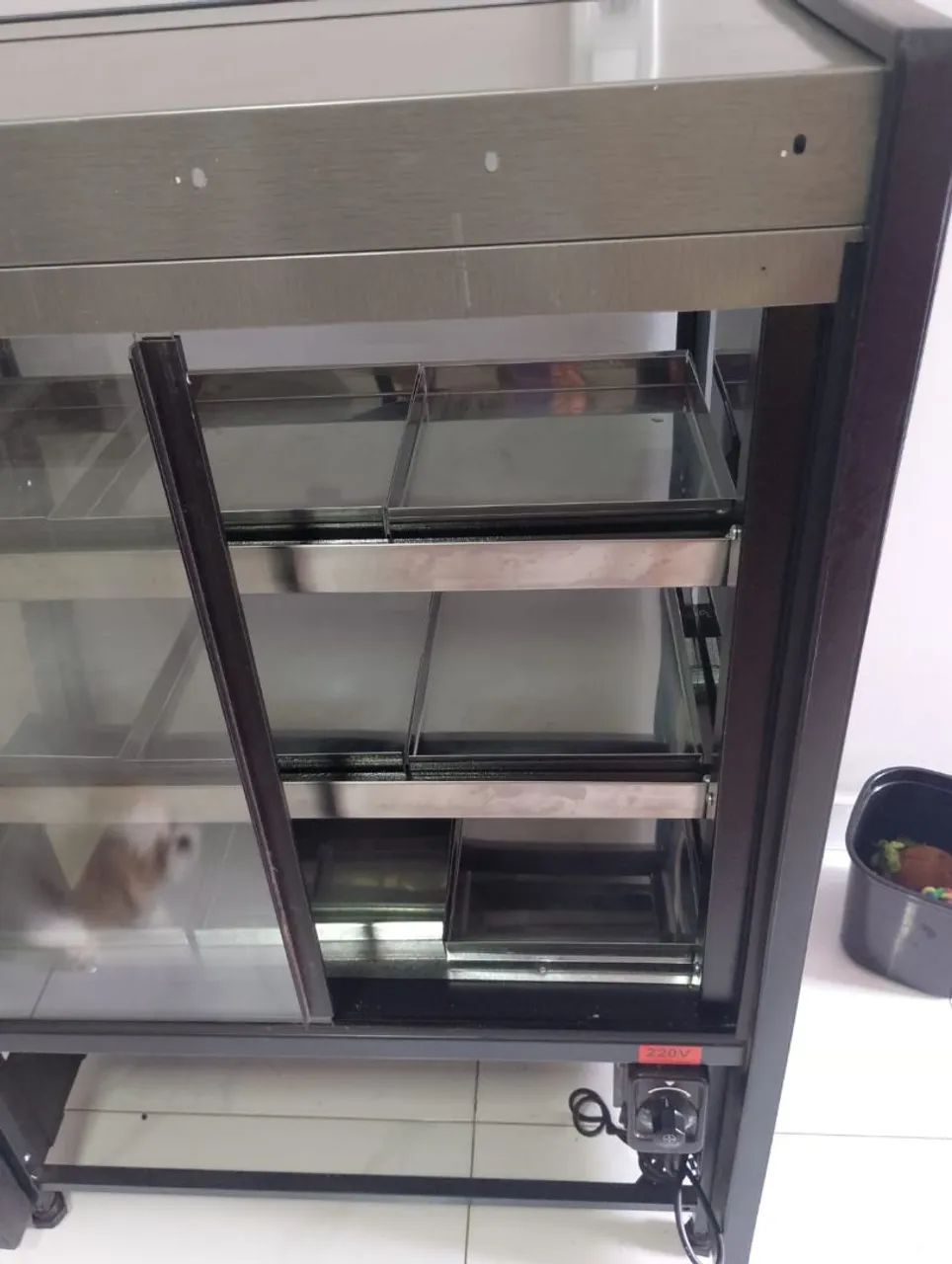 Vitrine estufa muito nova 2.400,00 - Foto 3