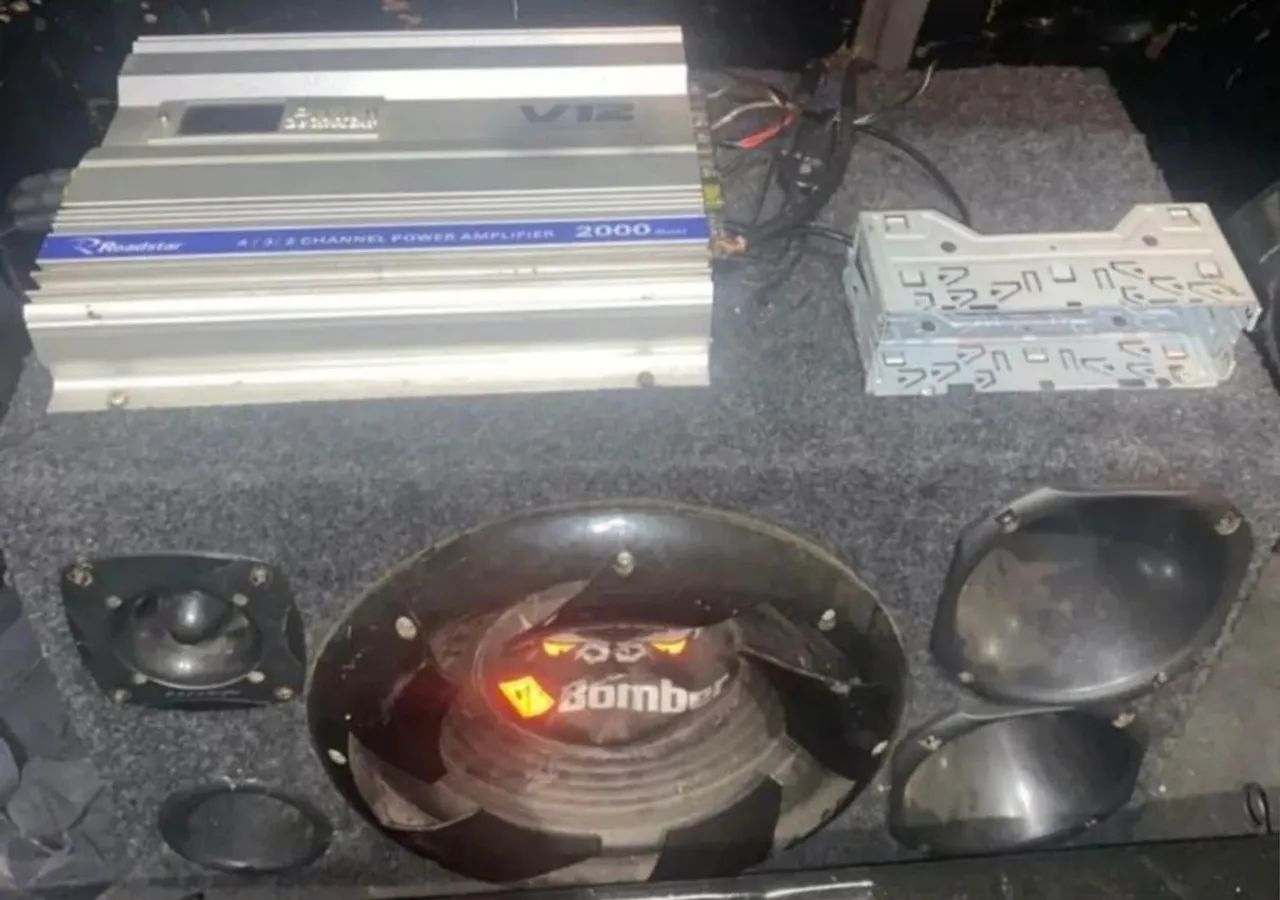 Caixa Bob ou som automotivo 