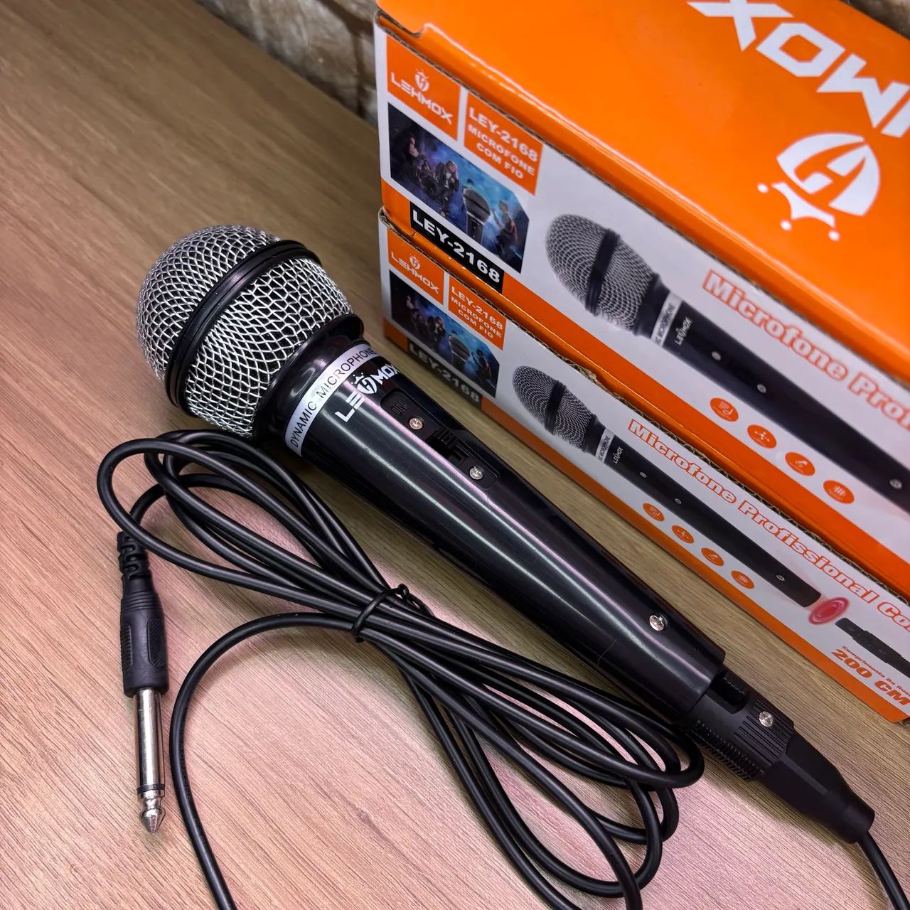 MICROFONE KARAOKÊ
