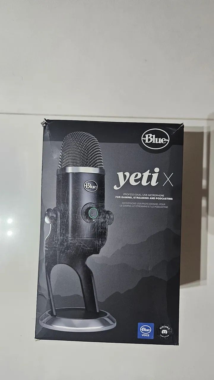 Fone Yeti X usado 