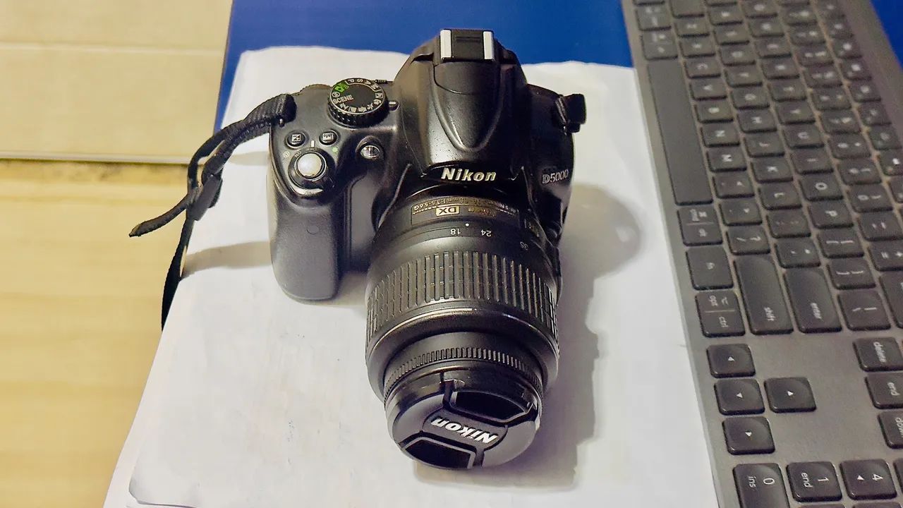 Nikon D5000 - Foto 3
