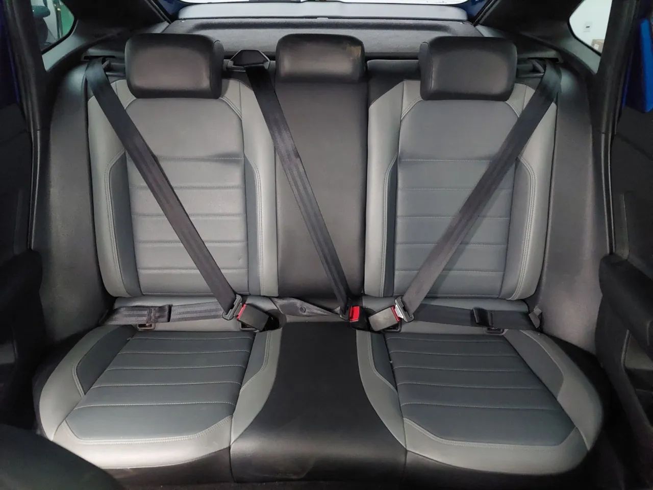 Volkswagen Nivus Highline 1.0 200 TSI Flex Aut., foto 18 de 18