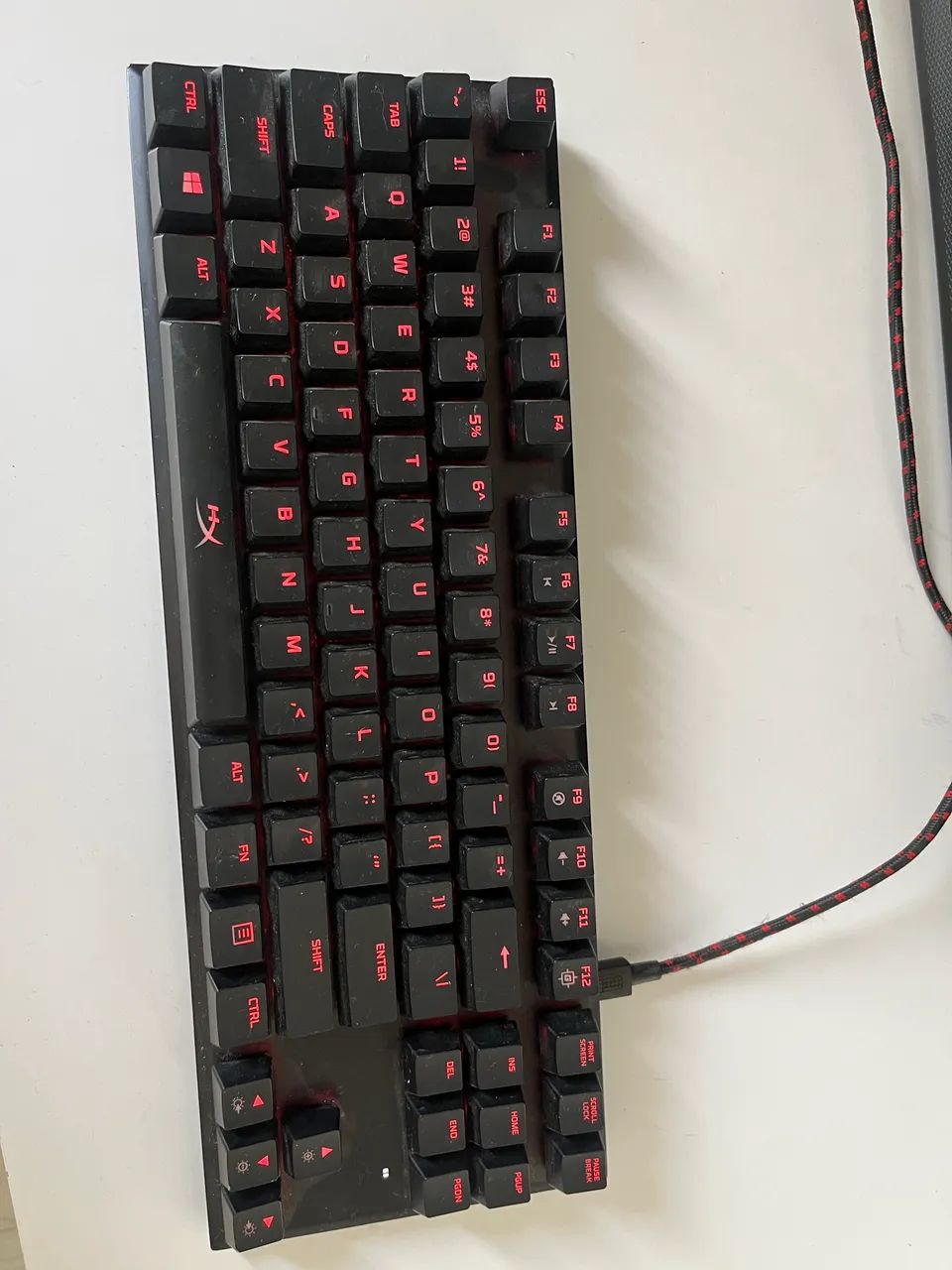 teclado gamer hyperx