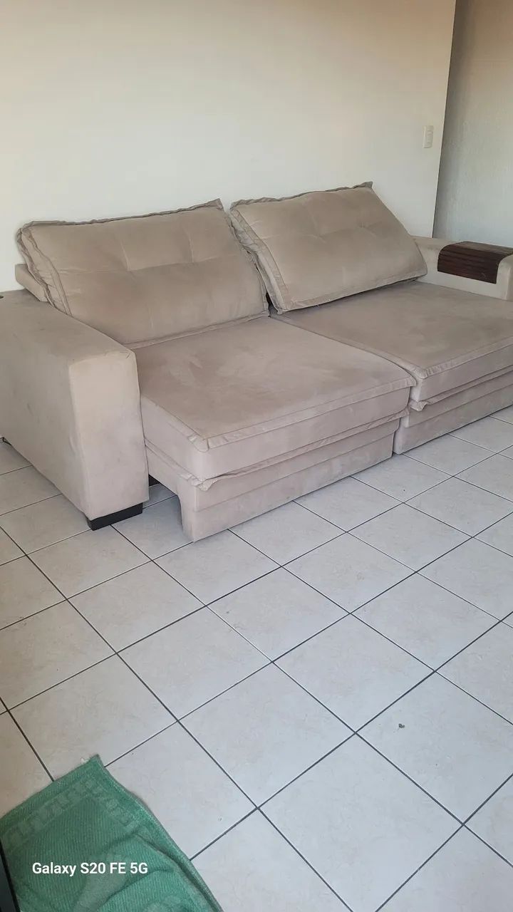 Sofá retrátil, bege 4 lugares. - Foto 3