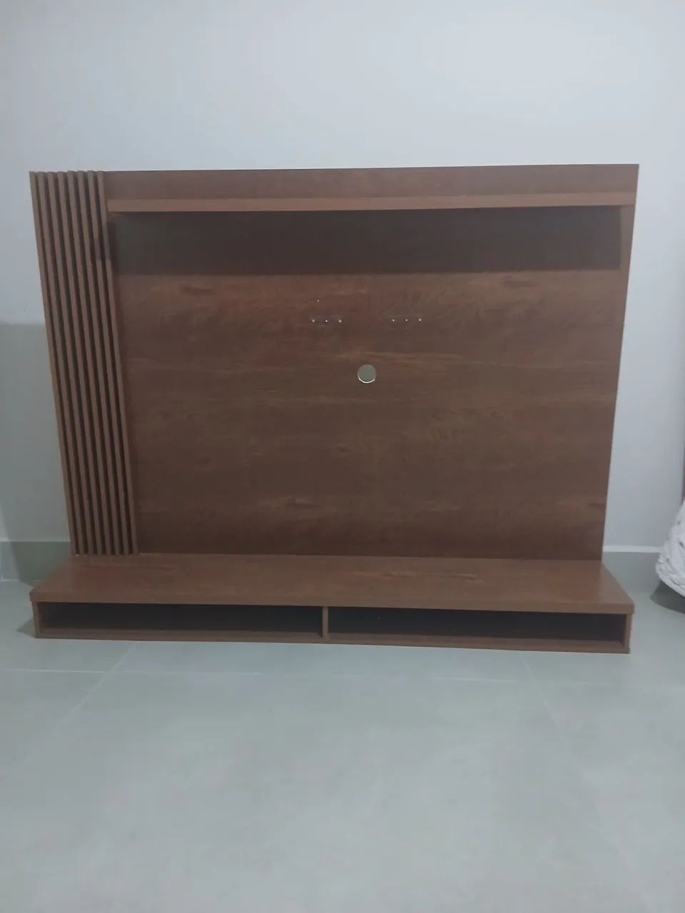 Painel de TV praticamente novo