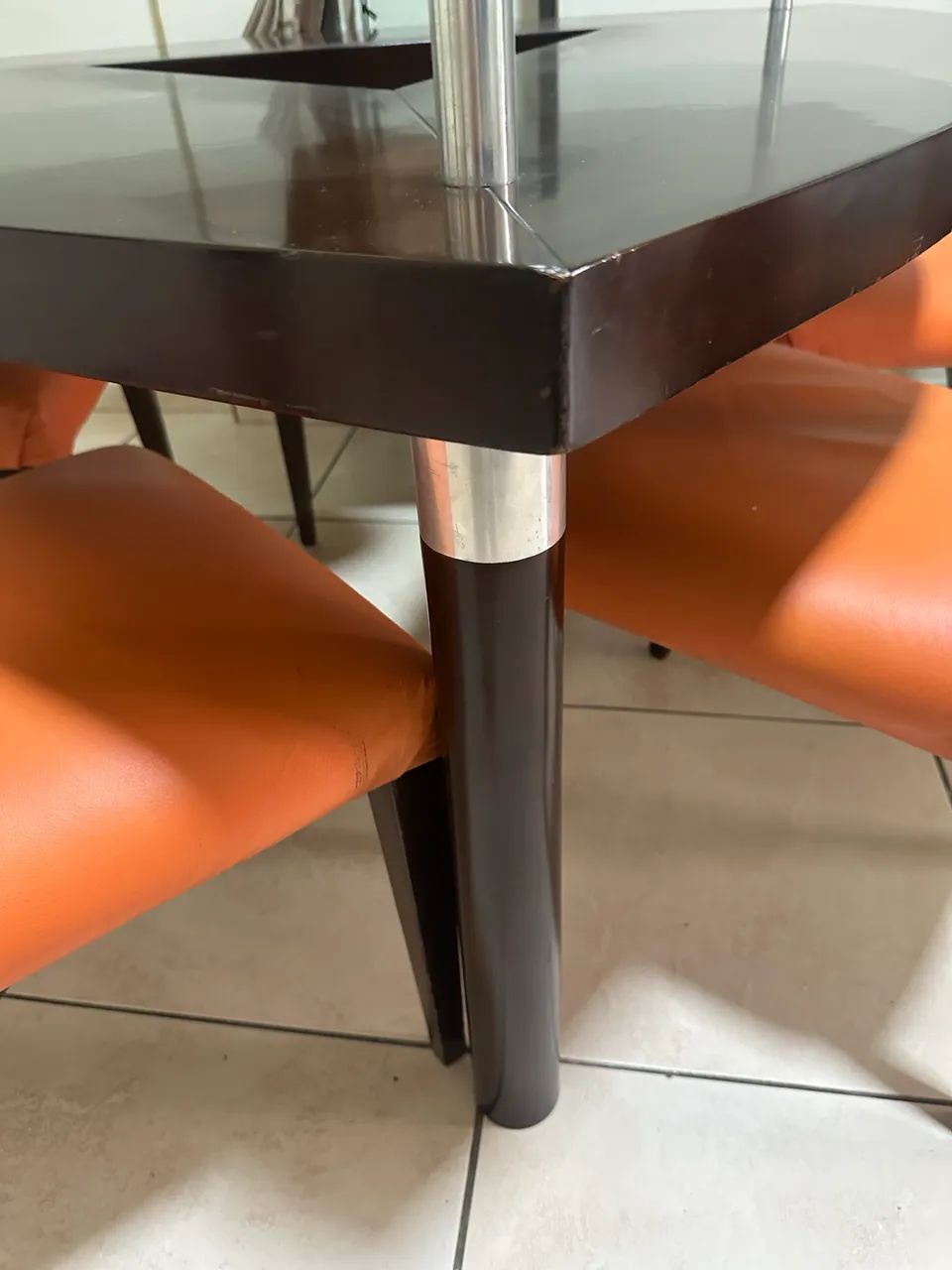 Mesa com tampo de vidro - Foto 2