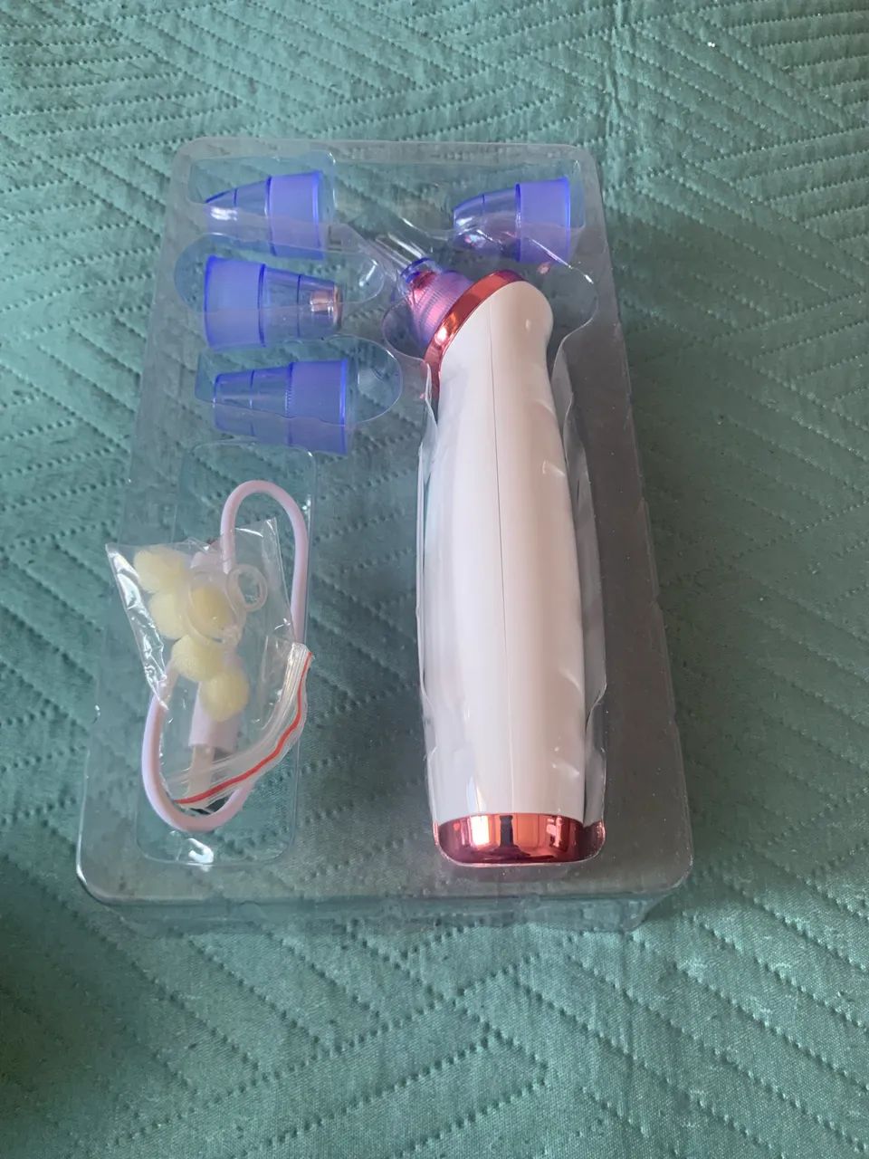Removedor Instantâneo de Cravos e Espinhas 