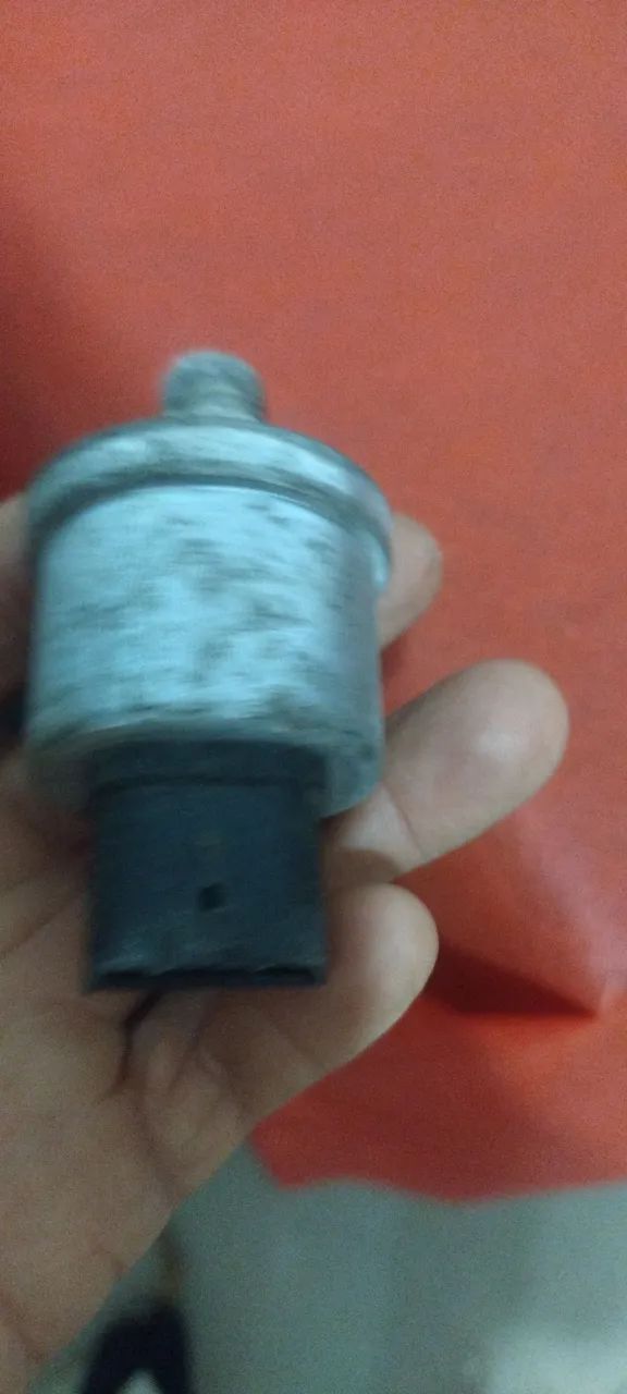 Vendo um Sensor de pressão de ar da Escaneia 1112 - Foto 4
