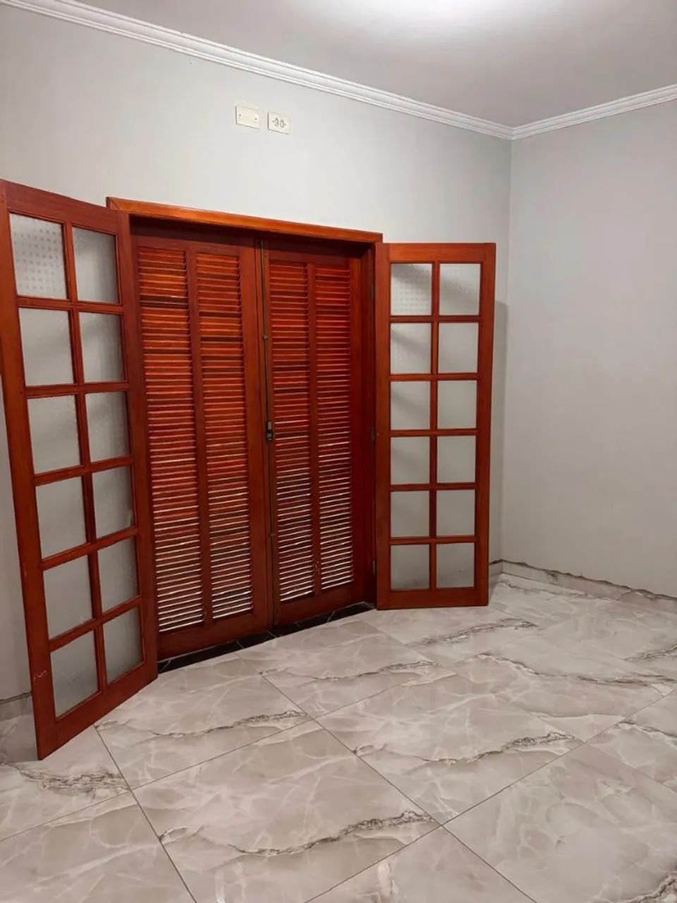 Vendo Sobrado no Mombaça  - Foto 2