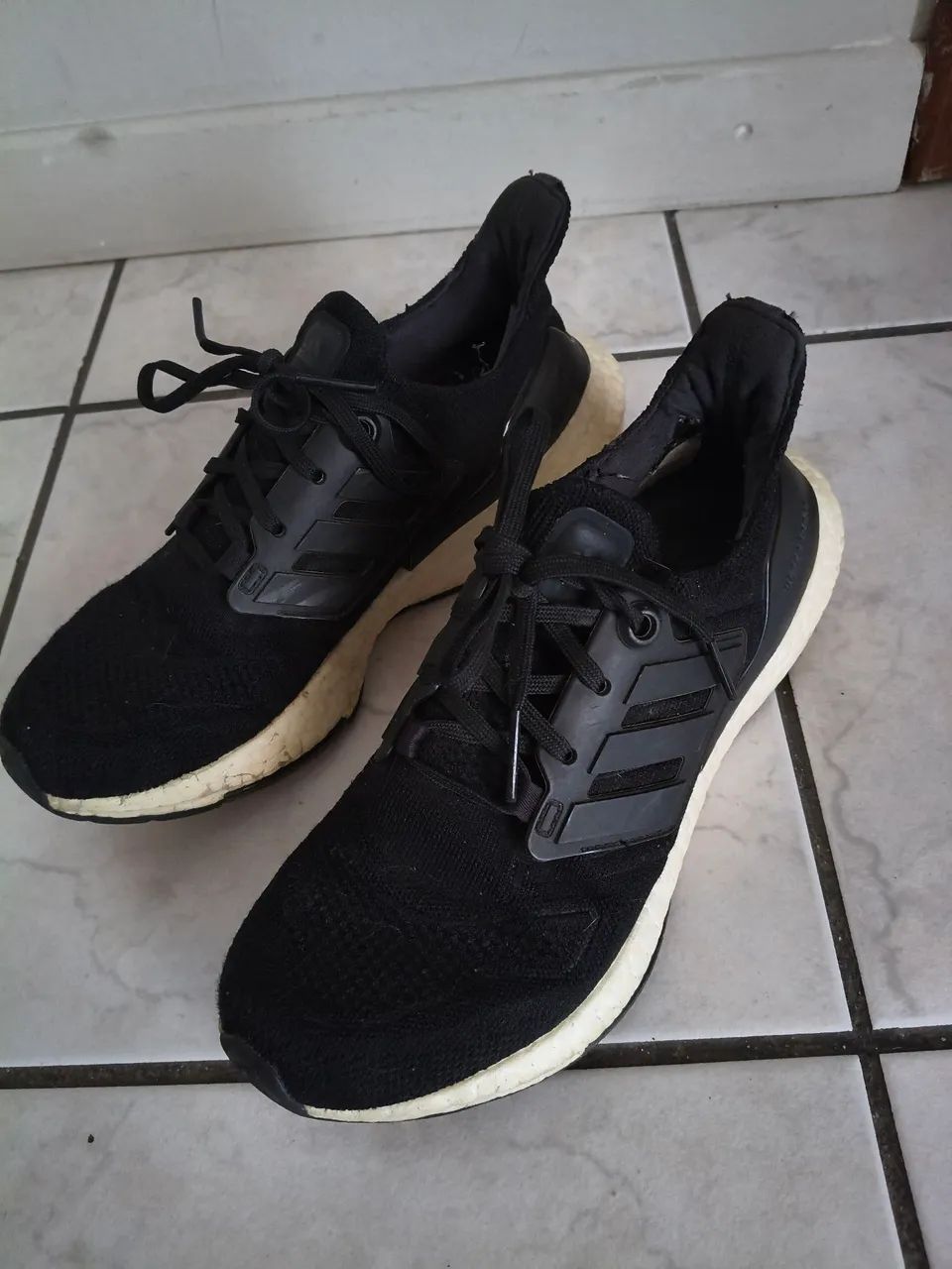 Tênis ultra boost Adidas  - Foto 2