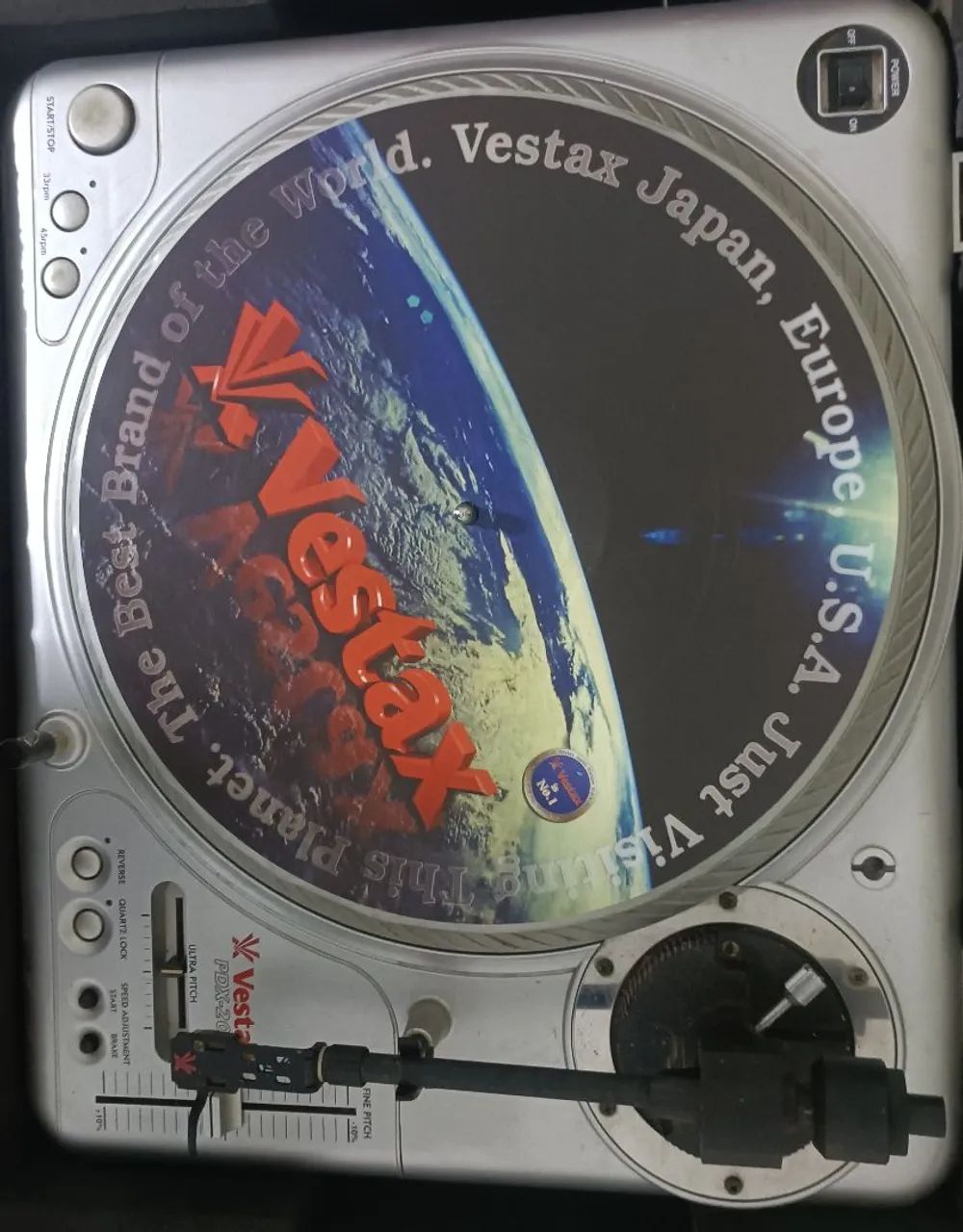 Vendo Toca Discos Vestax PDX 2000 Direct Drive Turnutable system com case