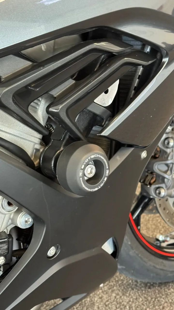 BMW S1000RR 2022 - Foto 4
