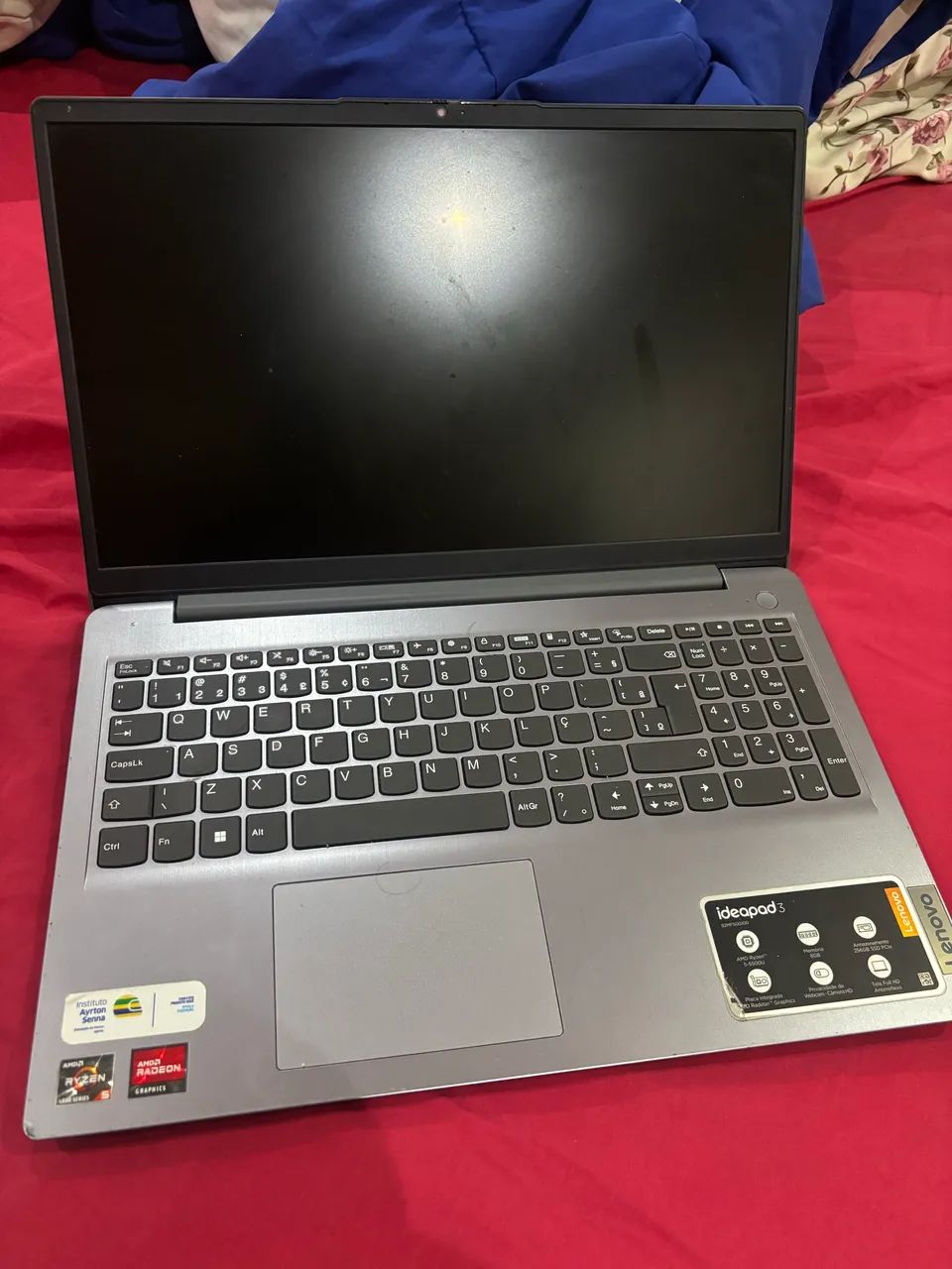 Vendo notebook Lenovo  - Foto 2