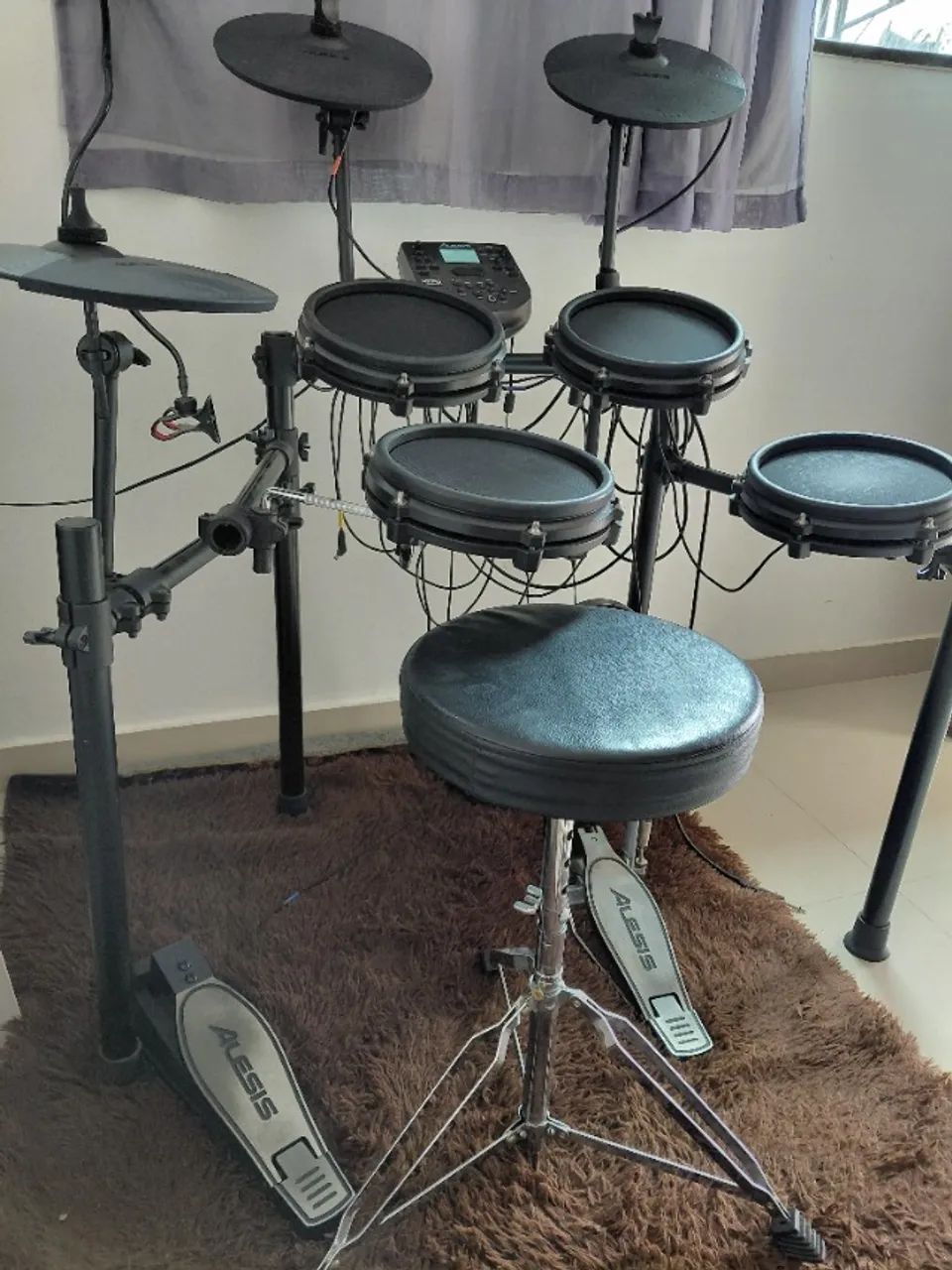 Bateria eletrônica alesis nitro  - Foto 4