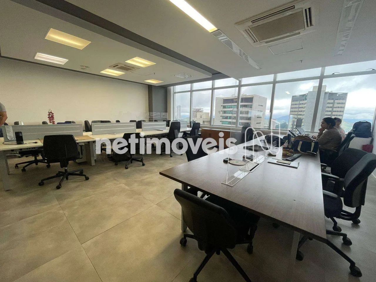 Venda Conjunto de salas Vila da Serra Nova Lima