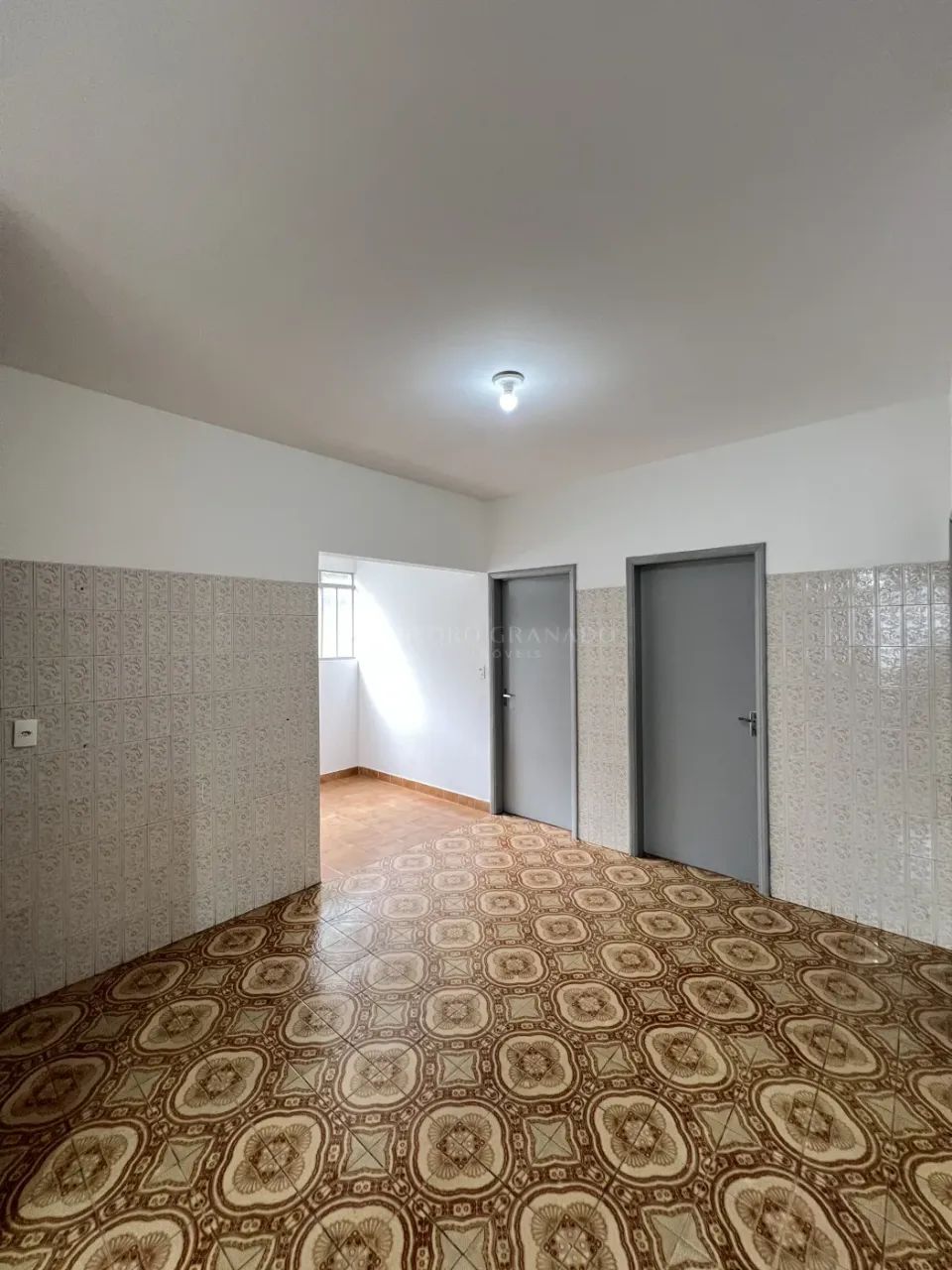 Apartamento sobreloja 03 dormitórios | Zona 01 - Foto 2
