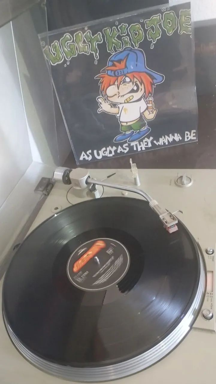 Disco Vinil Lp -  UGLY KID JOE - ótimo estado  - Foto 5