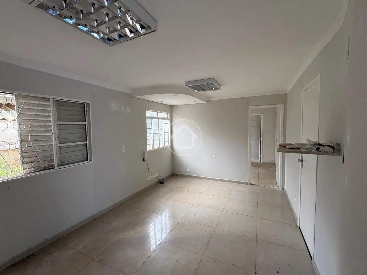 IMÓVEL COMERCIAL NO CENTRO - SALAS/CONSULTÓRIOS - Foto 3