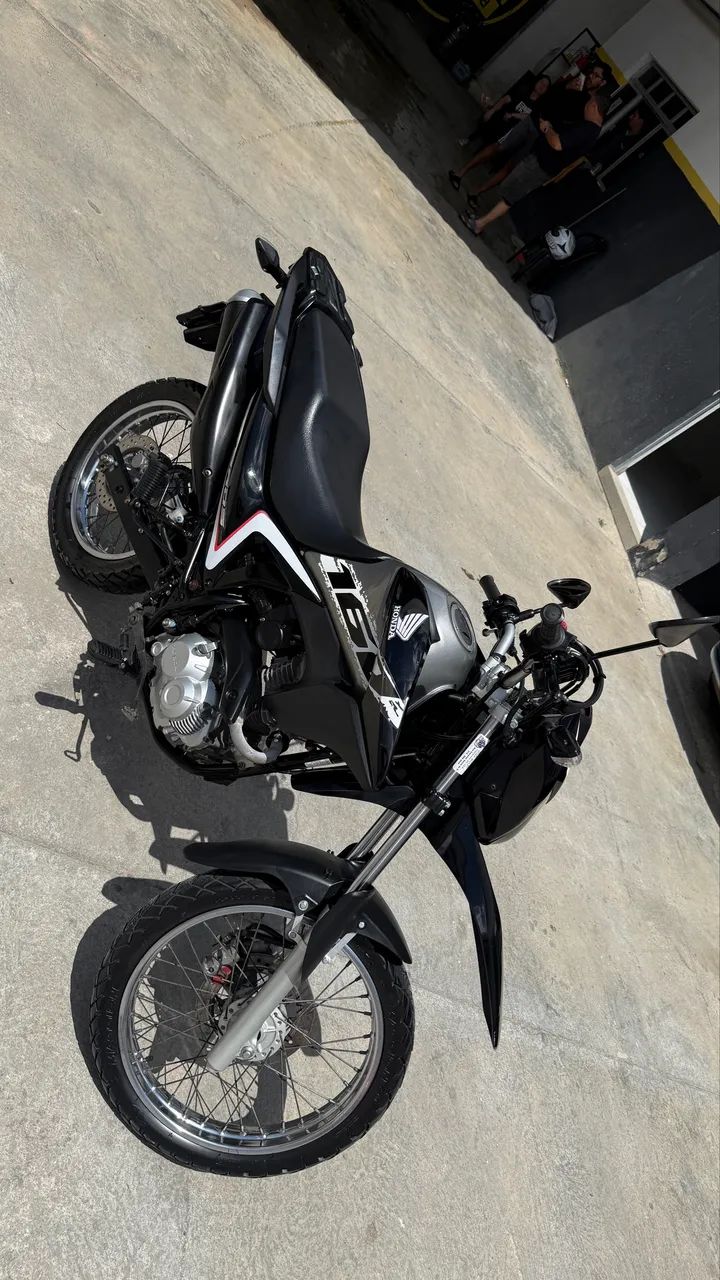 Moto extremamente nova, só pegar e andar! - Foto 3