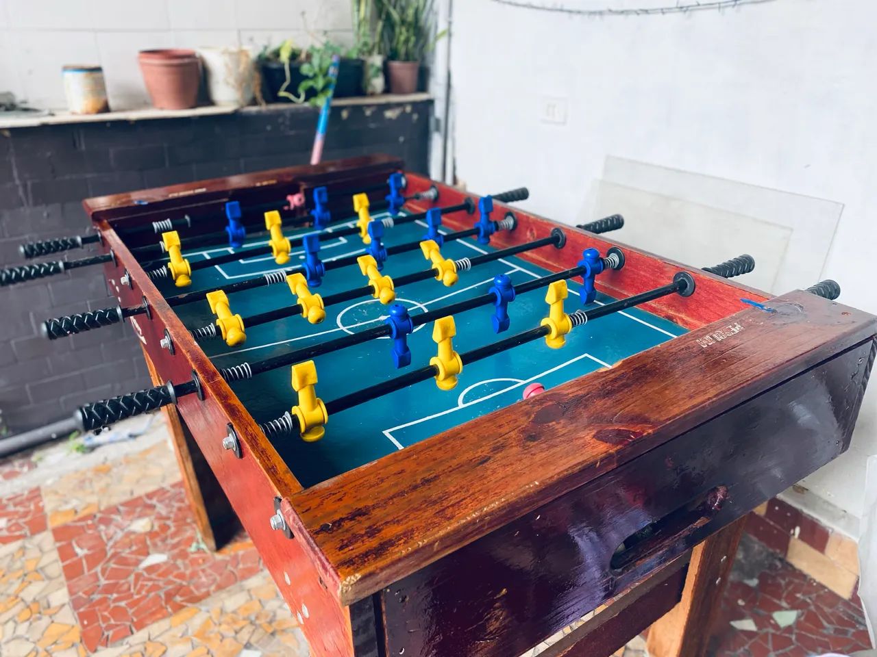 PRA SAIR HJ!! Mesa de Pebolim / Totó + 4 Bolinhas Inclusas