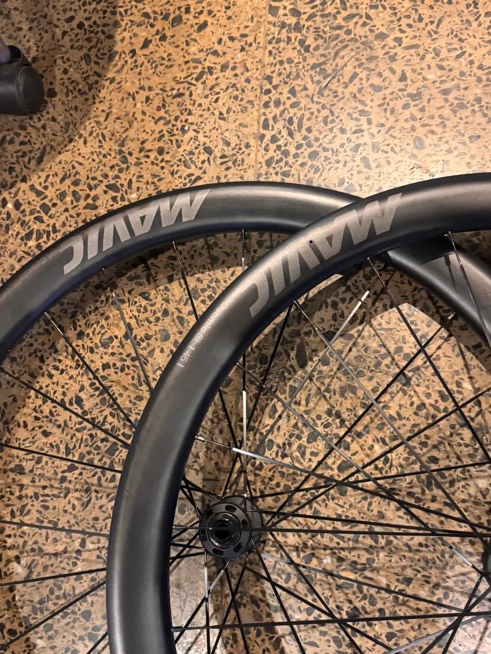 RODAS MAVIC COSMIC SL 45 ROAD CARBON DISC ZERO - Foto 5