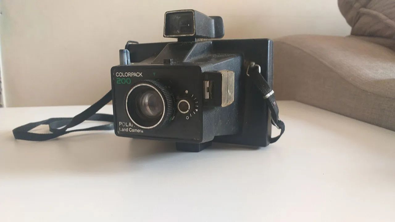 Câmera Polaroid Colorpack 200