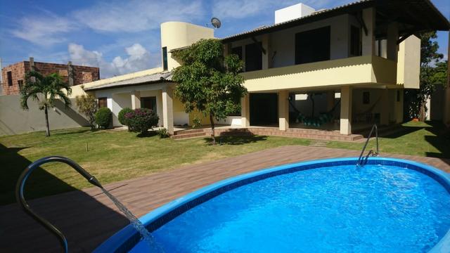 Alugo casa com piscina, excelente localização, 800 mts da praia Atalaia - Foto 9