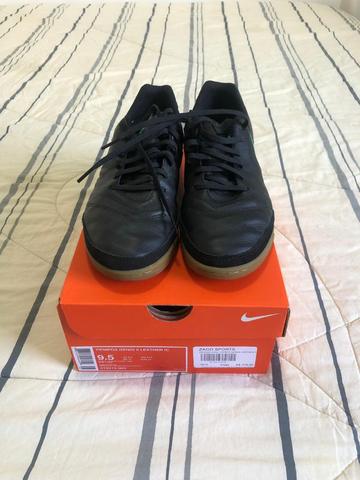 Chuteira Nike futsal Tiempox Genio II n40