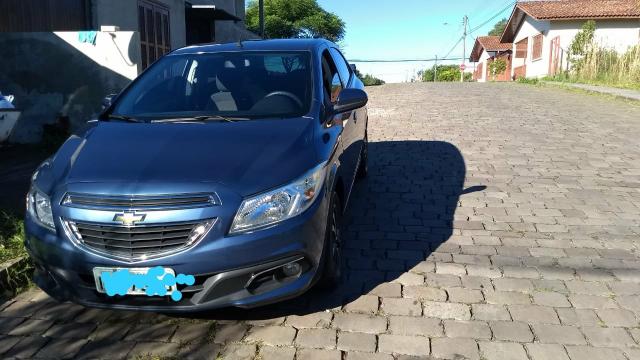 Vendo Onix LT 2014 - Foto 2