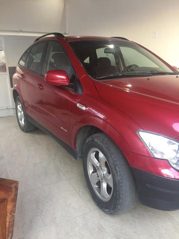 Ssangyong A230 vermelha, completa - Foto 4