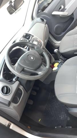 Renault Logan 1.6 - 2015 - Foto 9