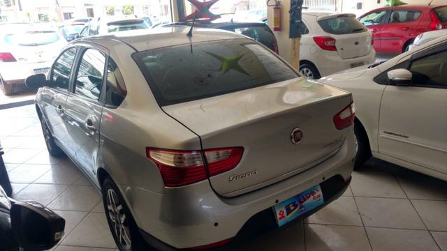 Gran Siena essence 1.6 automat - com GNV - 2015 - Foto 5