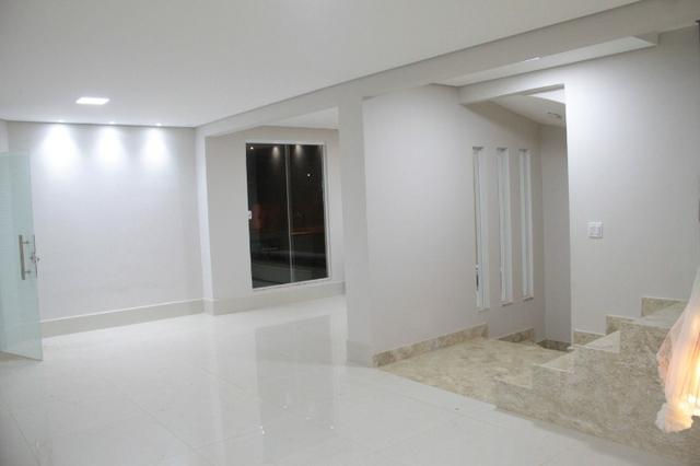 Mobiliada no Jóquei! 05 quartos, todos suítes, área de lazer! - Foto 2