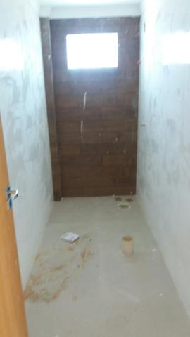 Linda cobertura 4 dormitório sendo 1 suíte bem localizado nós ingleses - Foto 2
