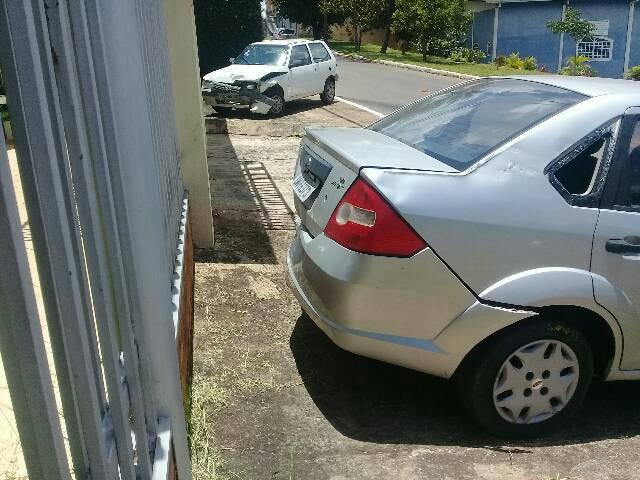 Fiesta sedan 1.6 - Foto 3