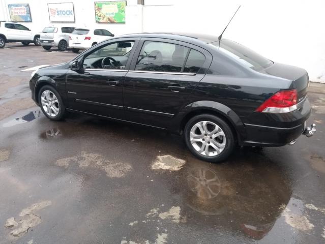 VECTRA 2011/2011 2.0 MPFI ELEGANCE 8V FLEX 4P MANUAL - Foto 10