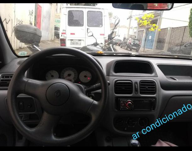Renault Clio 2007 com Ar Condicionado - Foto 6