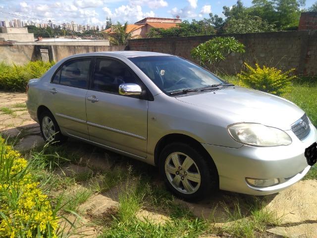 Toyota Corolla XLi 2005 Automático - Gasolina