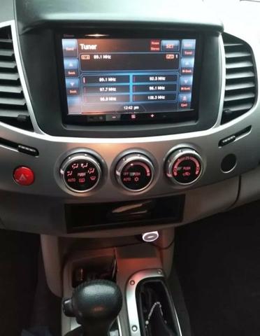 Mitsubishi L200 3.2 HPE 4X4 DIESEL 4P AUTOMÁTICA - Foto 5