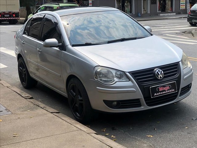 VOLKSWAGEN POLO SEDAN 1.6 MI 8V