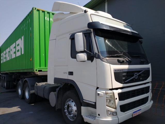 VOLVO FM 370 6X2 2010/2011