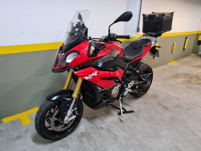 BMW S1000XR