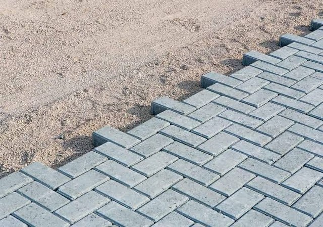Mão de obra especializada em blocos e paves. - Foto 4
