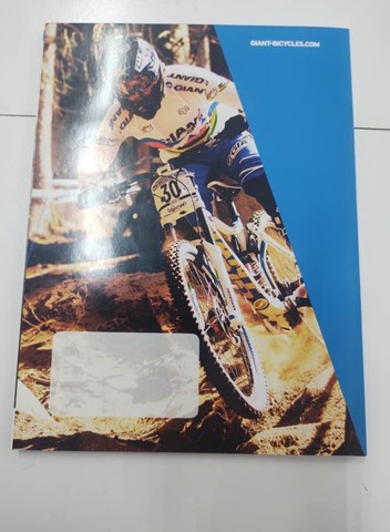 Catalogo de Bicicletas Giant 2013 antigo em ótimo estado de conservação. - Foto 3