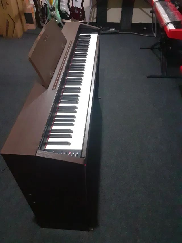 Piano Elétrico em Oferta