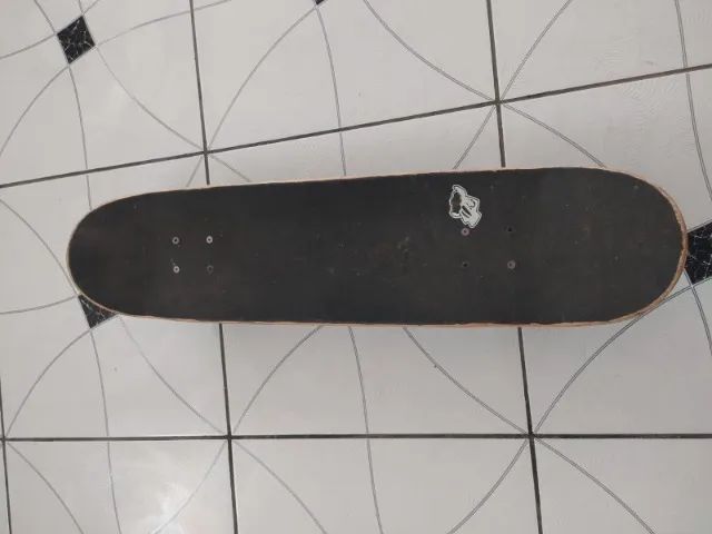 Skate Profissional Additive Montado 