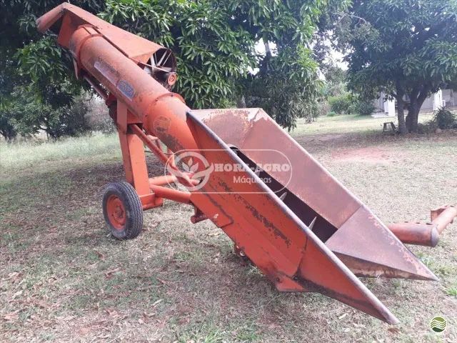 Foguetinho Colhedeira de milho Penha Jumil  - Foto 4
