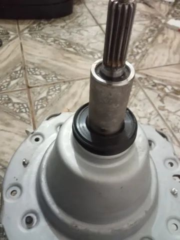 Transmissão Usada original lava\seca Electrolux lst 12 e várias outras da série - Foto 2